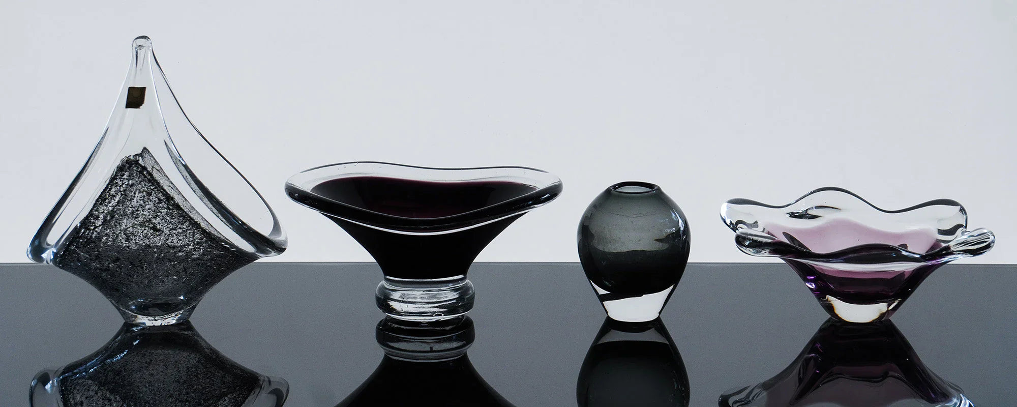 Decorative Glass ヴィンテージ SHARK ATTACK