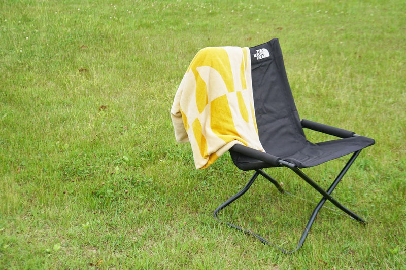 TOWEL BLANKET :The hottest fire / yellow