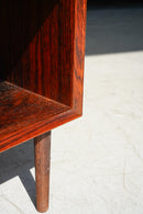 デンマーク製 "Brouer Møbelfabrik社"ウッド ブックシェルフ<br>ヴィンテージ <br>cerote antiques - ヴィンテージ SHARK ATTACK