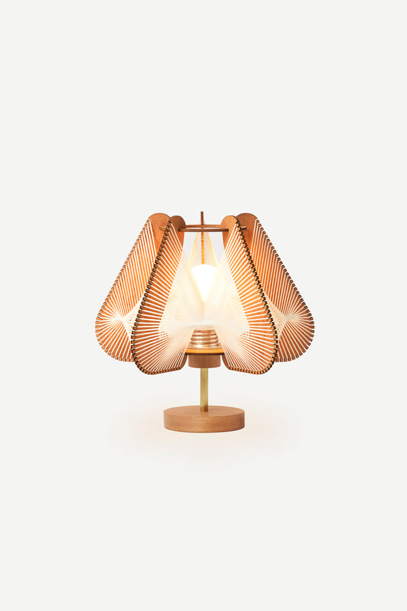 LAFABLIGHT <br> NOTOCA <br> Table Lamp - ヴィンテージ SHARK ATTACK