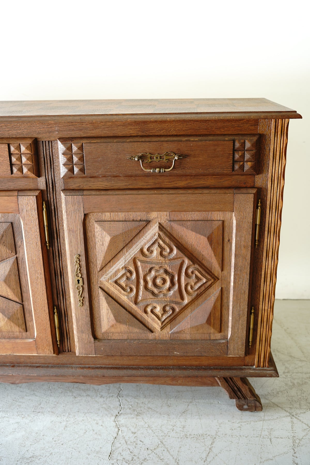 オークウッド サイドボード/キャビネット/カウンター