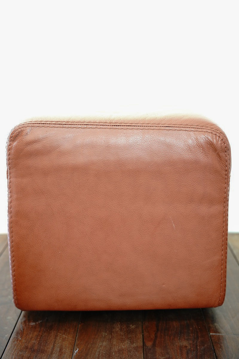 Leather stool/ottoman vintage<br> Sendagaya store