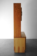 パインウッド カップボード/キャビネット<br>ヴィンテージ<br>cerote antiques - ヴィンテージ SHARK ATTACK