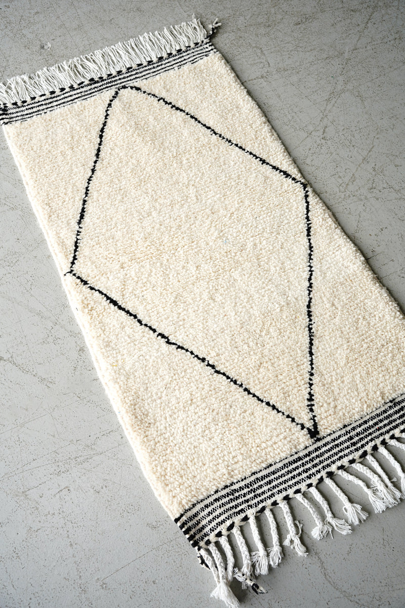 Beni Wallen Rug 1430×640<br> Yamato store