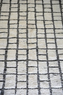 ベニワレンラグ 323×191(cm) <br>ceroteantiques - ヴィンテージ SHARK ATTACK