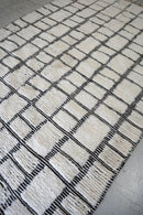 ベニワレンラグ 323×191(cm) <br>ceroteantiques - ヴィンテージ SHARK ATTACK