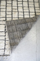 ベニワレンラグ 323×191(cm) <br>ceroteantiques - ヴィンテージ SHARK ATTACK