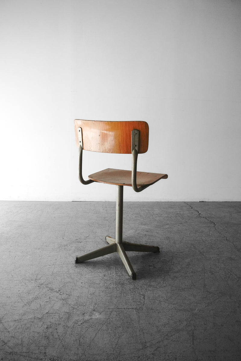 plywood school chair<br> vintage<br> Yamato store