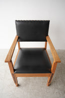 オークウッド×レザー アームチェア <br>ヴィンテージ <br>大和店・大阪店 - ヴィンテージ SHARK ATTACK