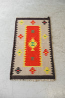 キリムラグ 145×72 (cm) <br>ヴィンテージ<br>大和店 - ヴィンテージ SHARK ATTACK