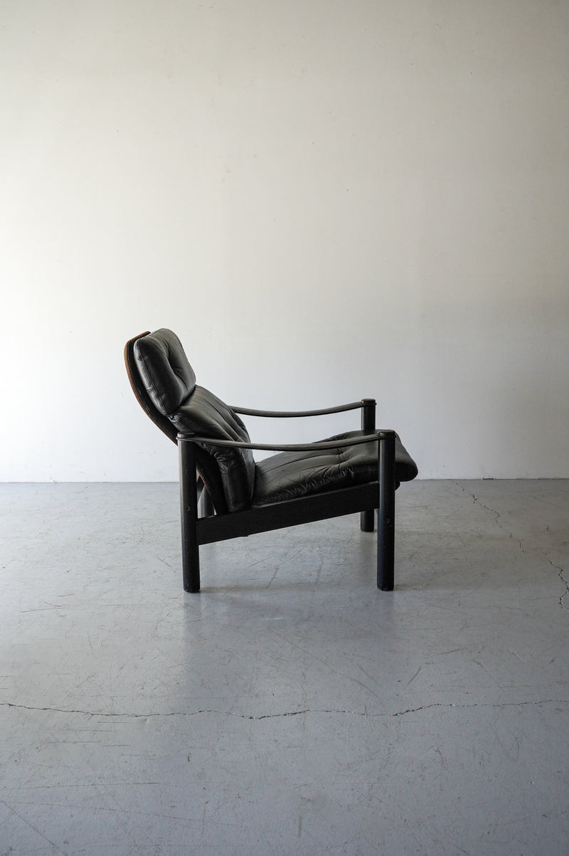 Kusch+Co Wood x Fabric Lounge Chair Vintage Osaka Store