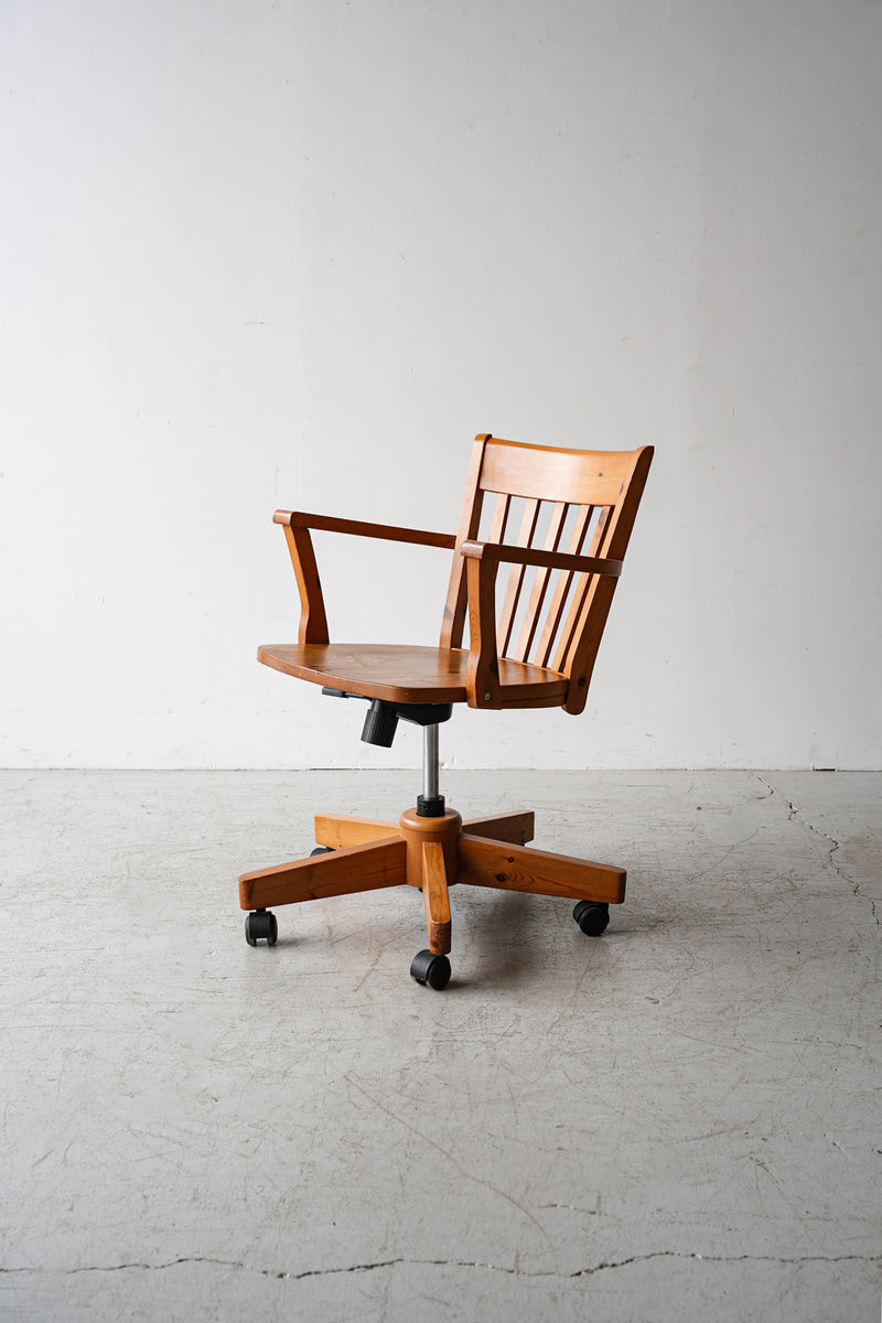 plywood school chair<br> vintage<br> Yamato store