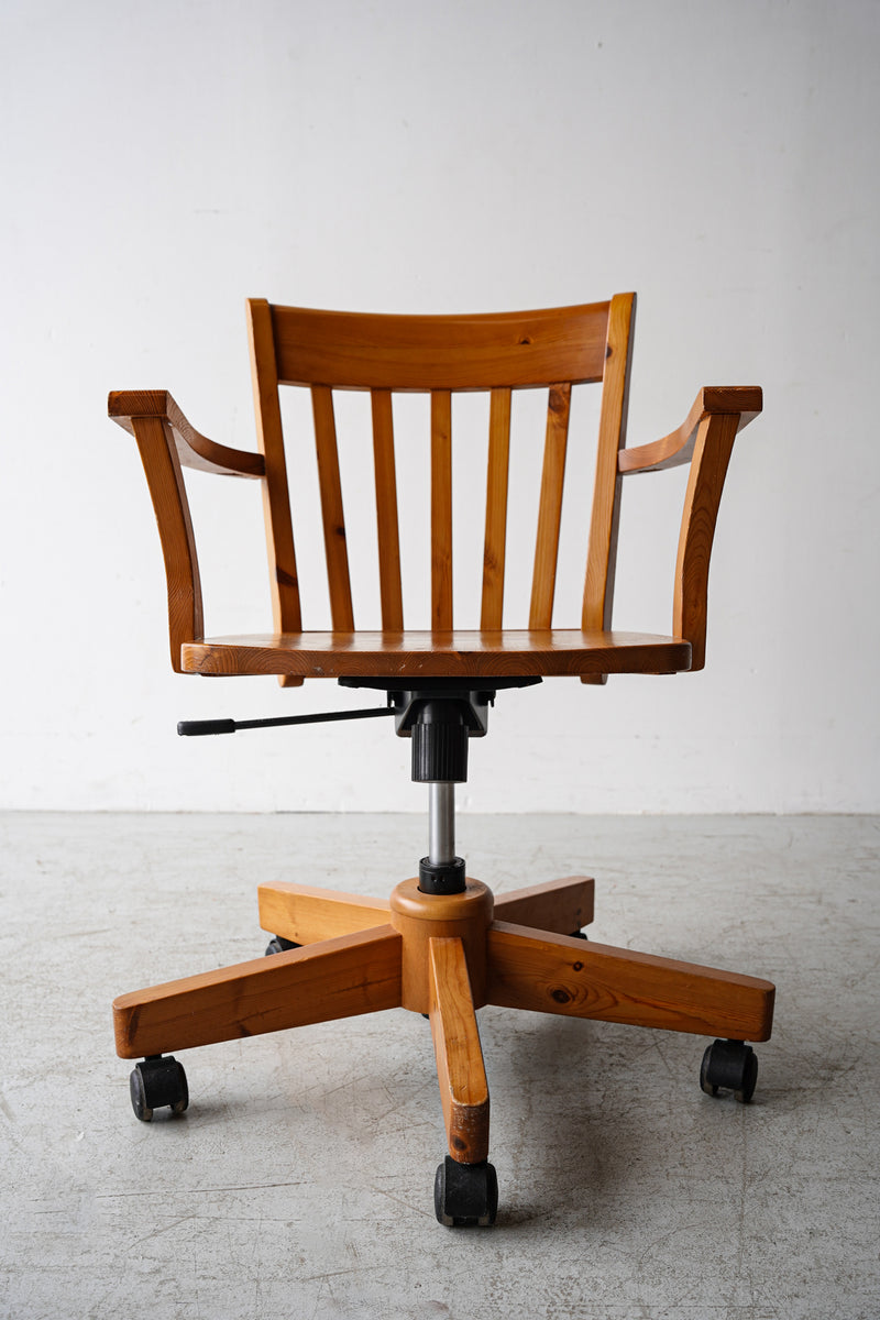 plywood school chair<br> vintage<br> Yamato store