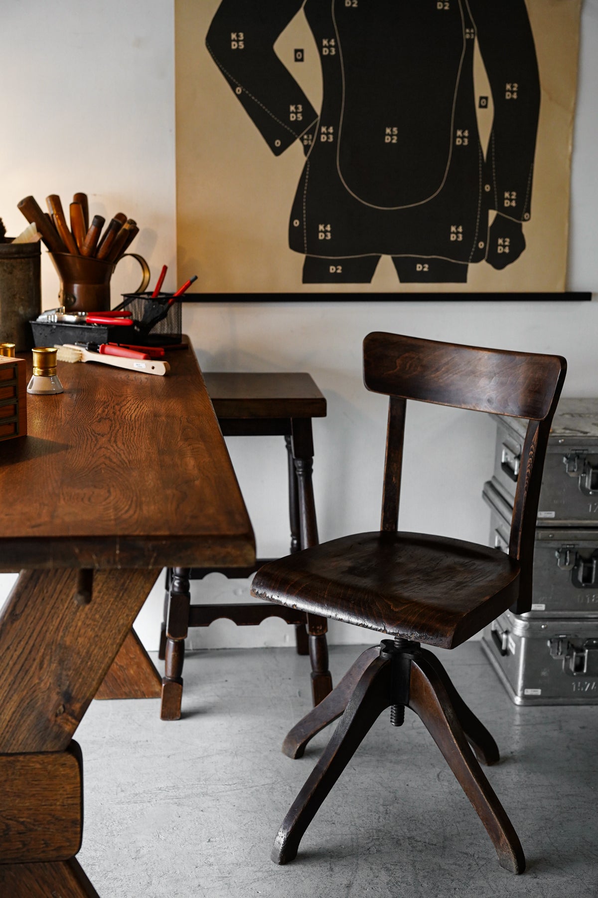 THONET”リフト ワークチェア ヴィンテージ cerote antiques