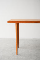 チーク ウッドサイドテーブル<br>ヴィンテージ<br>大阪店 - ヴィンテージ SHARK ATTACK