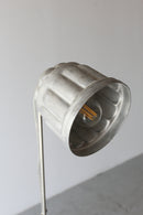 インダストリアル フロアランプ <br>大和店 - ヴィンテージ SHARK ATTACK