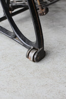 アイアン テーブルレッグ <br>ヴィンテージ<br>大和店 - ヴィンテージ SHARK ATTACK