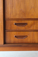 チークウッド サイドボード <br>ヴィンテージ <br>大和店 - ヴィンテージ SHARK ATTACK