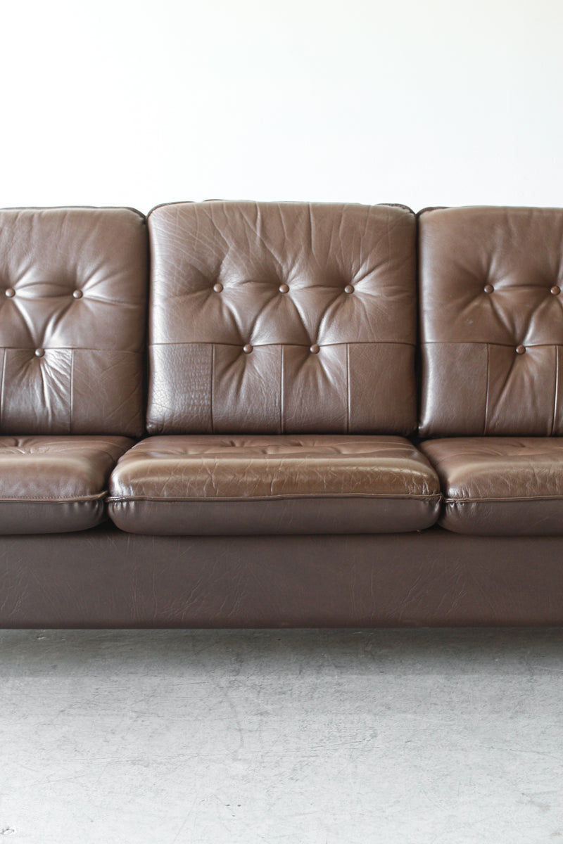 レザー 3シーター ソファ<br>大和店 - ヴィンテージ SHARK ATTACK