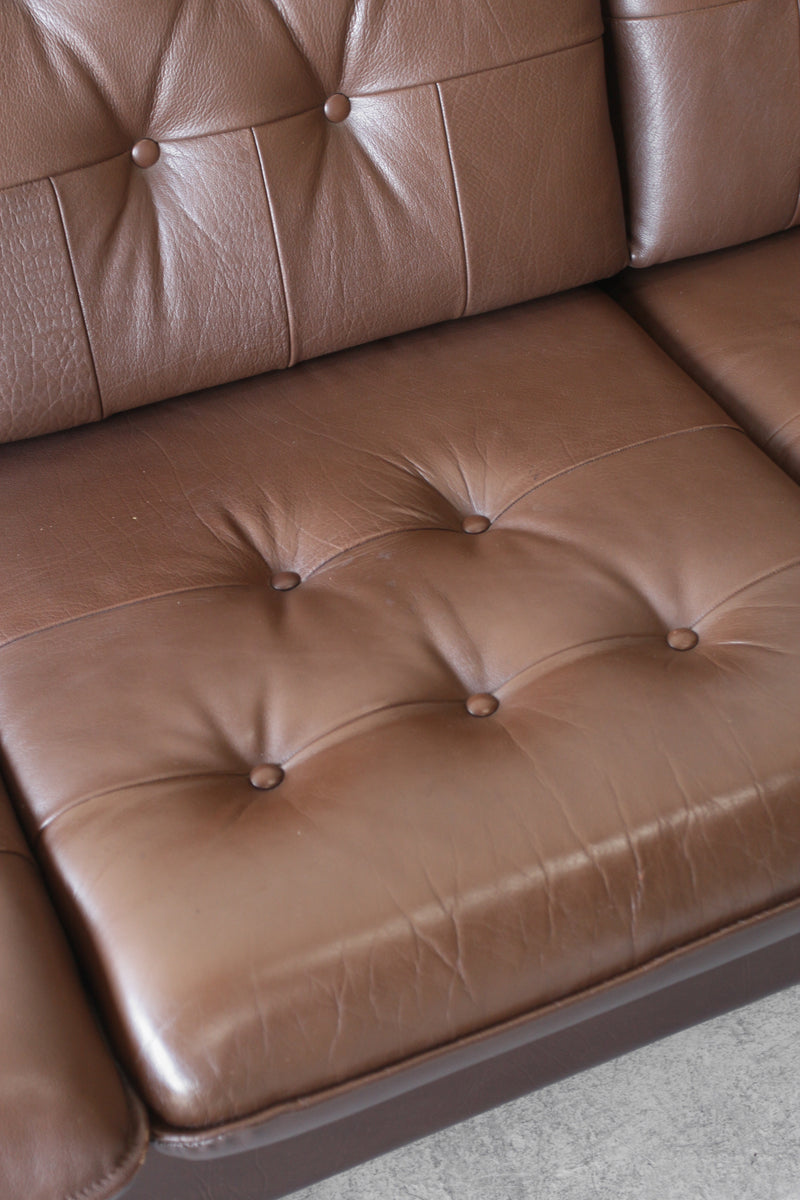 レザー 3シーター ソファ<br>大和店 - ヴィンテージ SHARK ATTACK