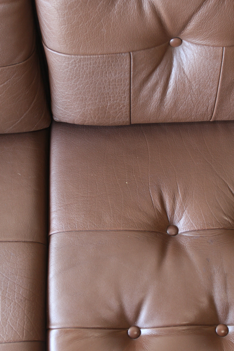 レザー 3シーター ソファ<br>大和店 - ヴィンテージ SHARK ATTACK