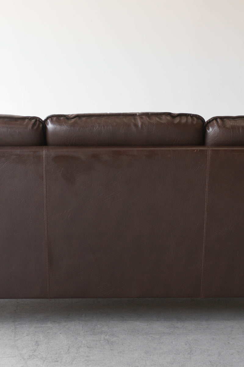 レザー 3シーター ソファ<br>大和店 - ヴィンテージ SHARK ATTACK