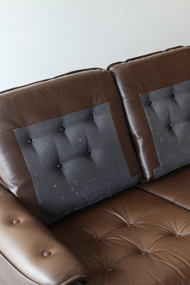 レザー 3シーター ソファ<br>大和店 - ヴィンテージ SHARK ATTACK