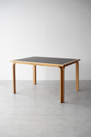 Magnus Olesen<br>ダイニング テーブル(120×90)<br>1970's , Denmark<br> - ヴィンテージ SHARK ATTACK