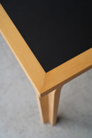 Magnus Olesen<br>ダイニング テーブル(120×90)<br>1970's , Denmark<br> - ヴィンテージ SHARK ATTACK