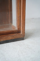 チークウッド ショーケース<br>大和店 - ヴィンテージ SHARK ATTACK