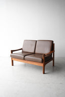 レザー 2シーター ソファ<br>大阪店 - ヴィンテージ SHARK ATTACK