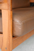 レザー 2シーター ソファ<br>大阪店 - ヴィンテージ SHARK ATTACK