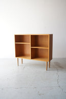 オークウッド ブックシェルフ<br>大和店 - ヴィンテージ SHARK ATTACK