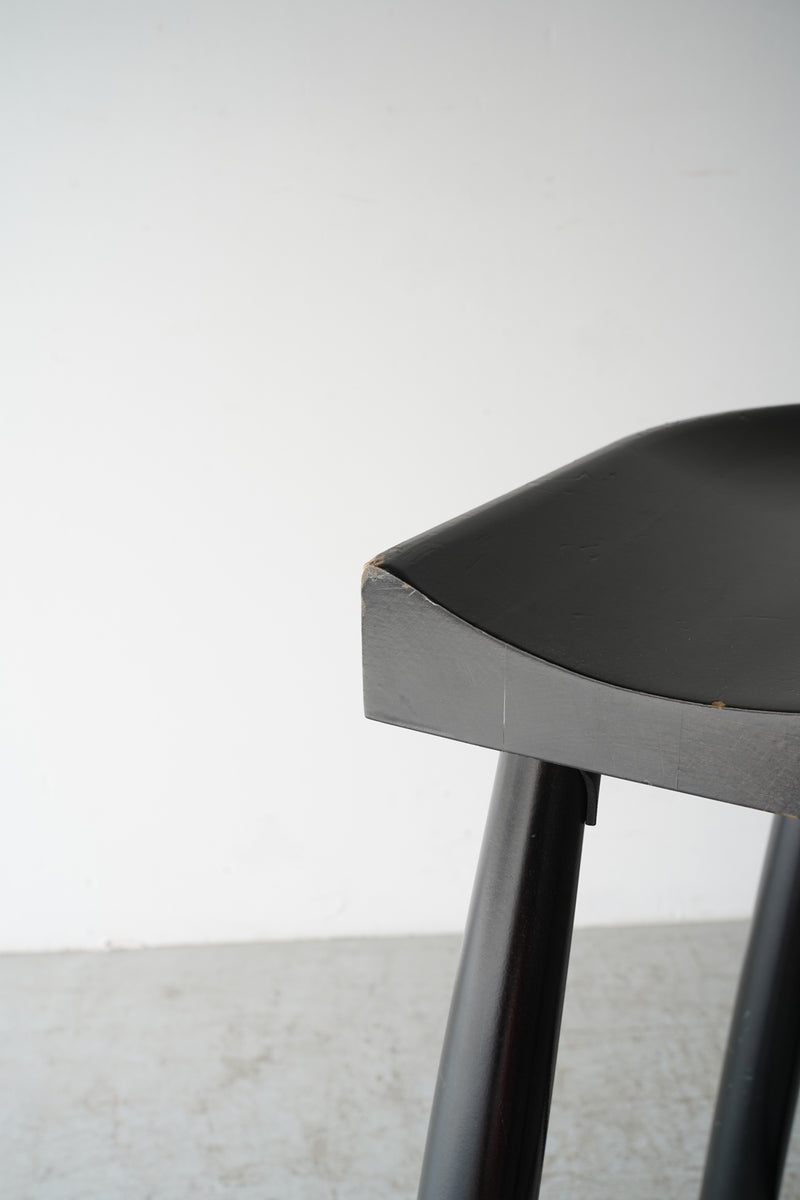 ウッド スツール <br>大和店 - ヴィンテージ SHARK ATTACK