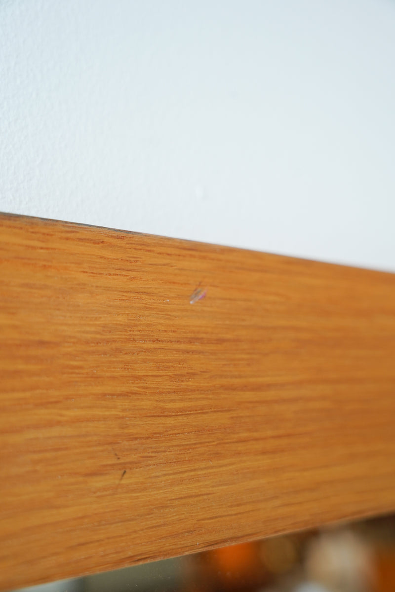 チークウッド ウォールミラー<br>大和店 - ヴィンテージ SHARK ATTACK