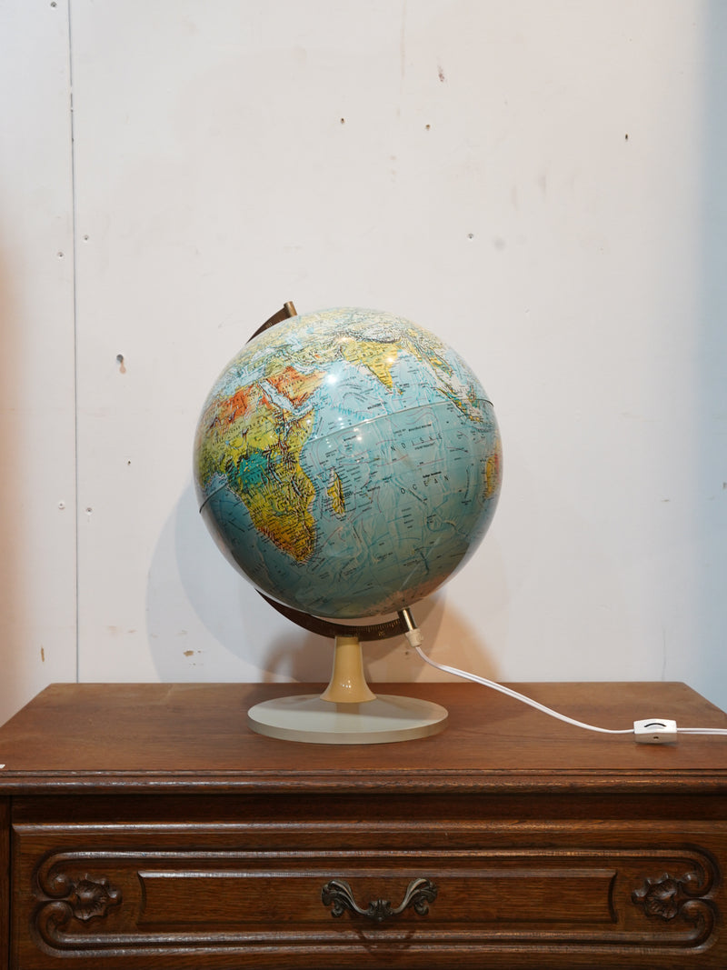 Scanglobe グローブランプ <br> 1980‘s, Denmark <br> cerote antiques - ヴィンテージ SHARK ATTACK