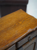 ウッドキャビネット <br>大和店 - ヴィンテージ SHARK ATTACK