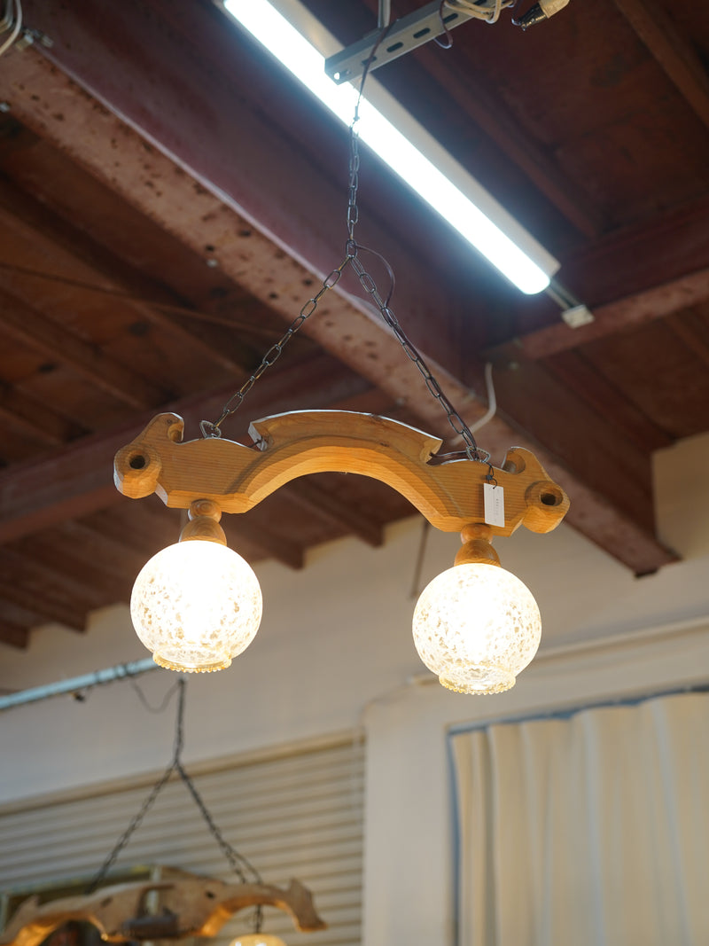 2灯シャンデリア <br> 大和店 - ヴィンテージ SHARK ATTACK