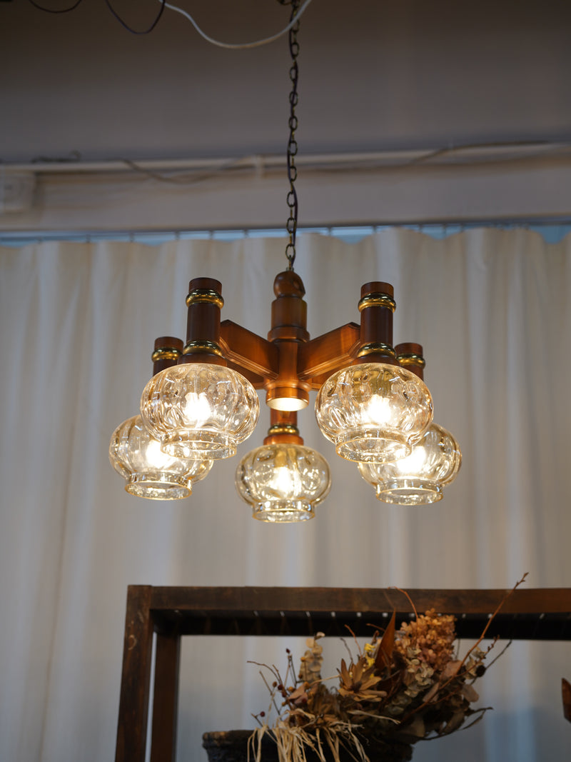 5灯 デザインガラスシャンデリア <br> 大和店 - ヴィンテージ SHARK ATTACK