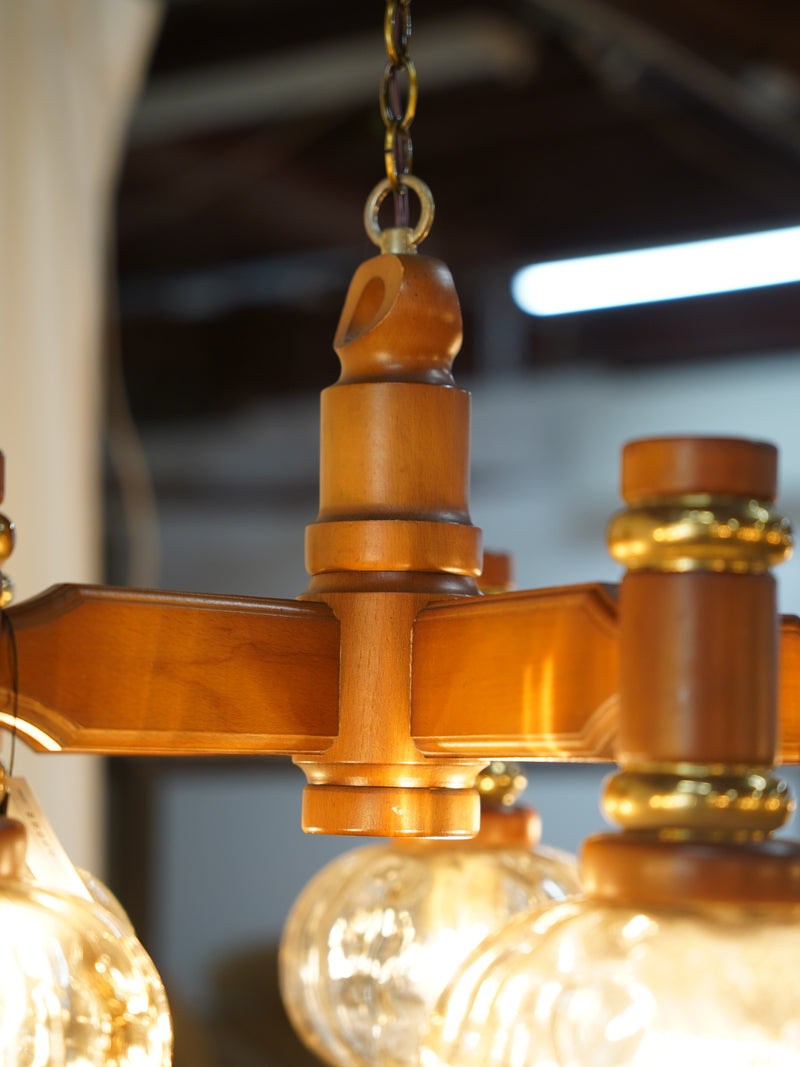 5灯 デザインガラスシャンデリア <br> 大和店 - ヴィンテージ SHARK ATTACK