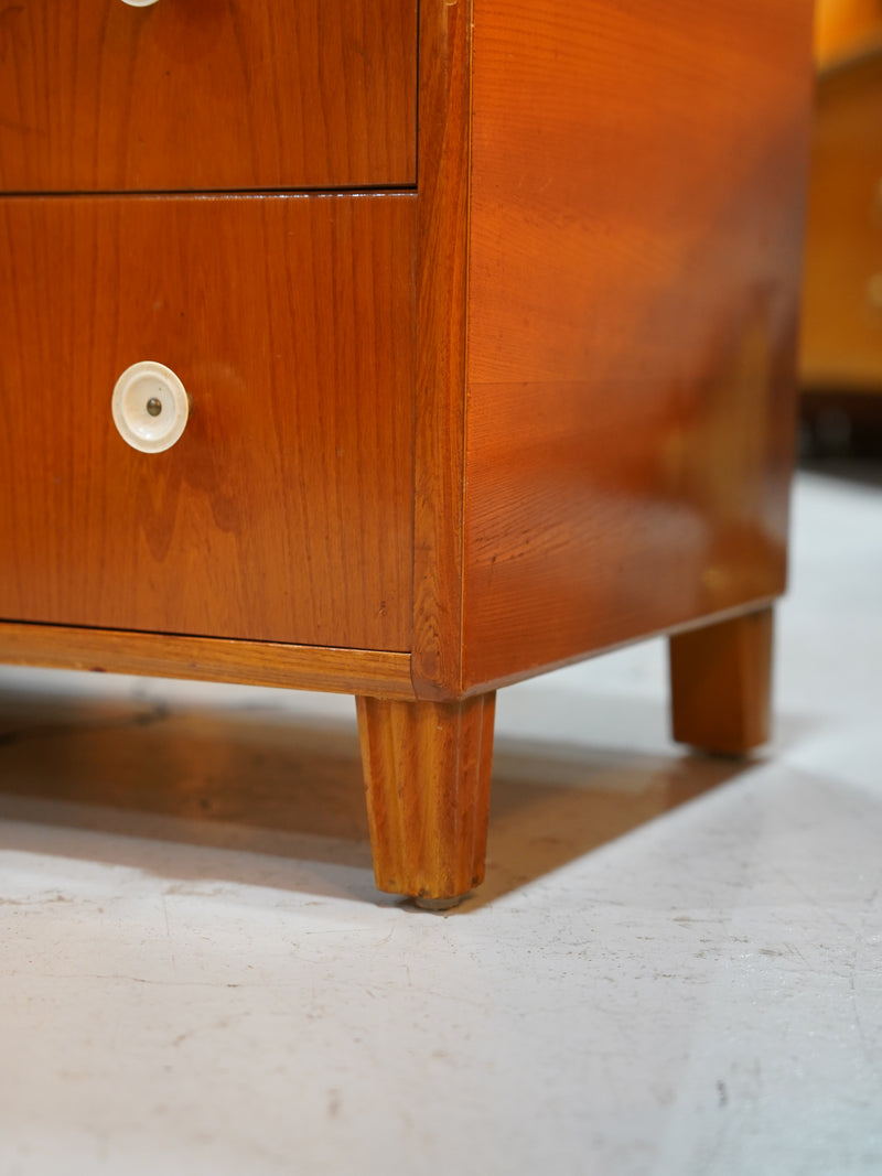 ウッド チェスト <br>大阪店 - ヴィンテージ SHARK ATTACK