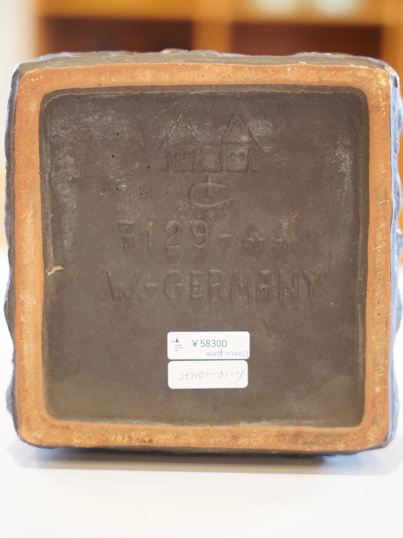 Carstens Tönnieshof <br>Fat Lava セラミック フラワーベース <br>1960's-1970's , West Germany <br>大和店 - ヴィンテージ SHARK ATTACK