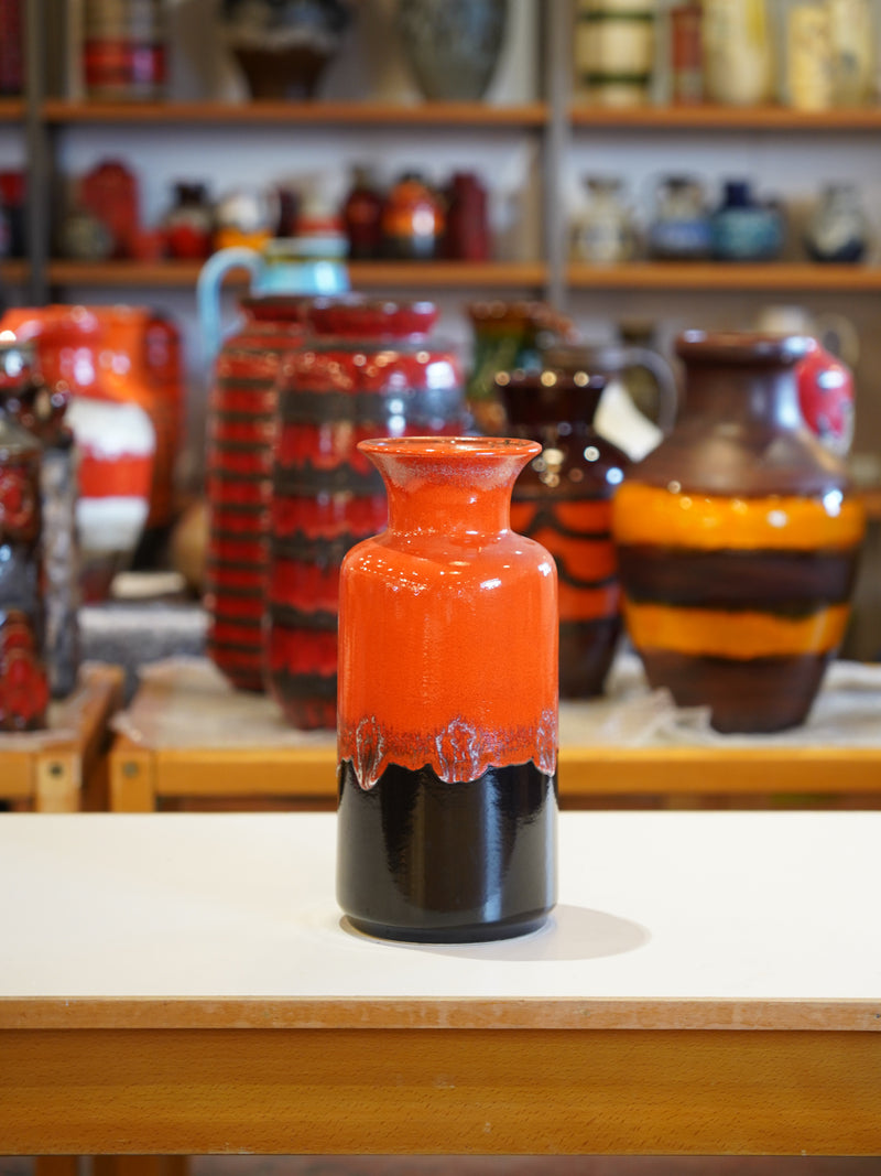 Fat Lava <br> セラミックフラワーベース <br>1960's-1970's , West Germany <br>大和店 - ヴィンテージ SHARK ATTACK