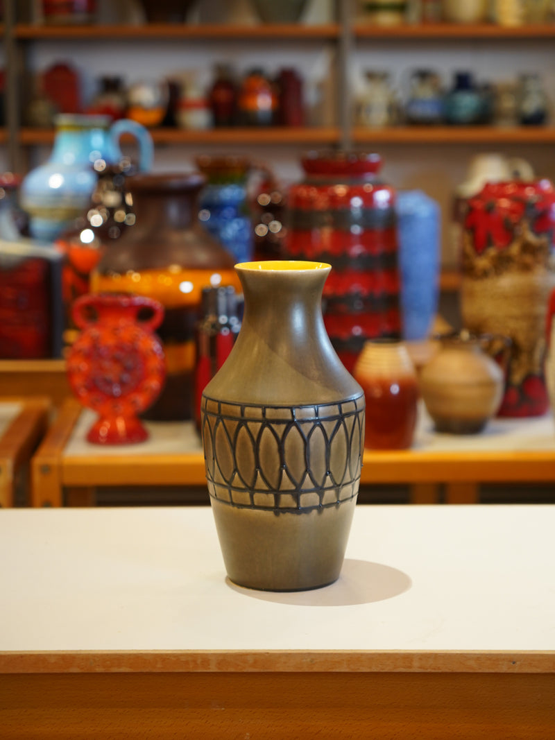 Bay Keramik 619/35 <br>Fat Lava <br> セラミックフラワーベース <br>1960's-1970's , West Germany <br>大和店 - ヴィンテージ SHARK ATTACK