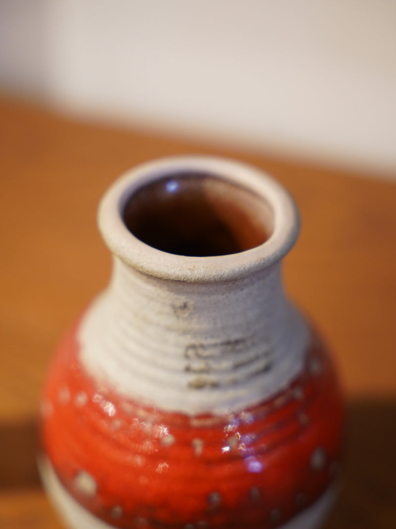 Fat Lava <br>セラミックフラワーベース <br>West Germany <br>大和店 - ヴィンテージ SHARK ATTACK