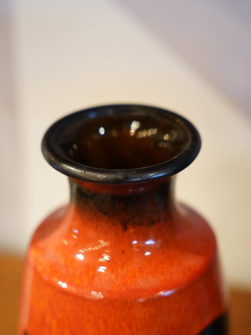 Fat Lava <br> セラミックフラワーベース <br> West Germany <br> 大和店 - ヴィンテージ SHARK ATTACK