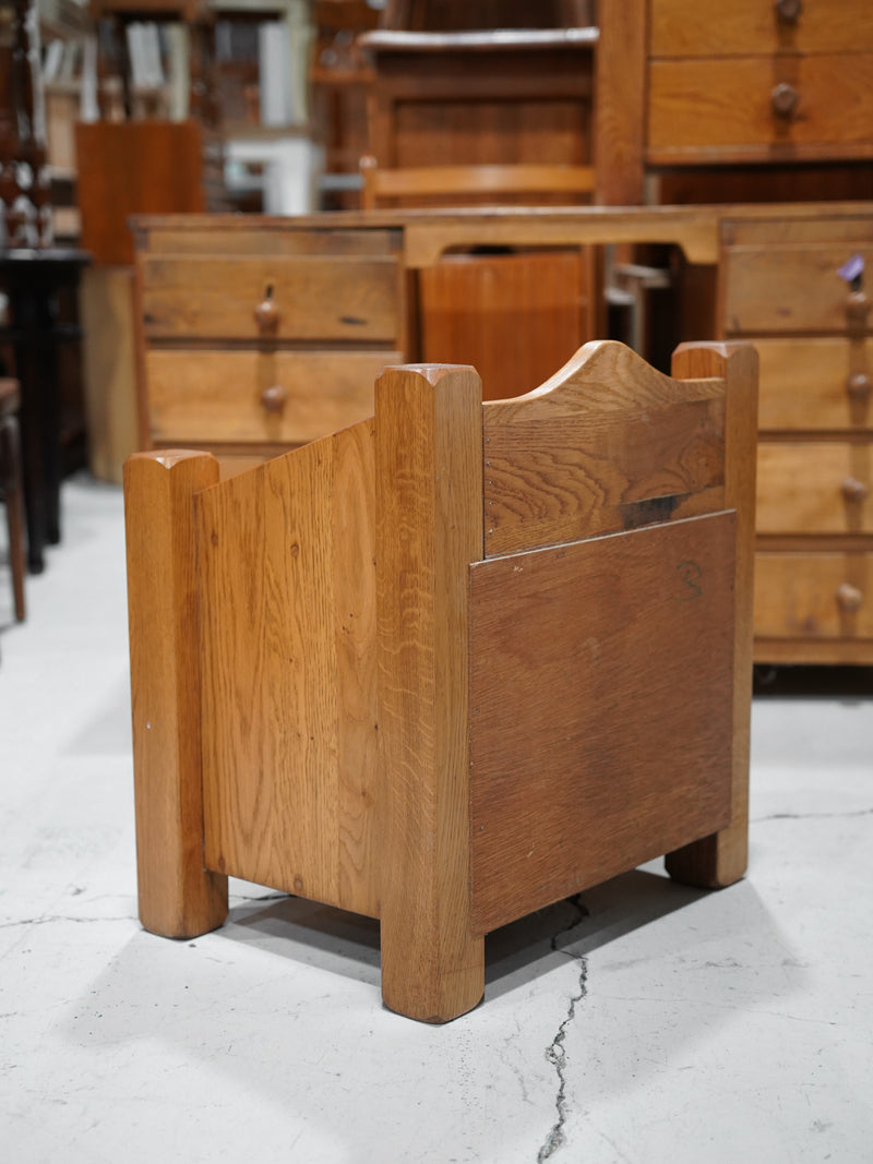 オークウッド チェスト <br> 大和店 - ヴィンテージ SHARK ATTACK