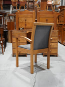 オークウッド アームチェア<br> 大和店 - ヴィンテージ SHARK ATTACK