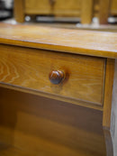 オークウッド ナイトスタンド <br> 大和店 - ヴィンテージ SHARK ATTACK