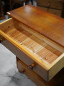 オークウッド ナイトスタンド <br> 大和店 - ヴィンテージ SHARK ATTACK